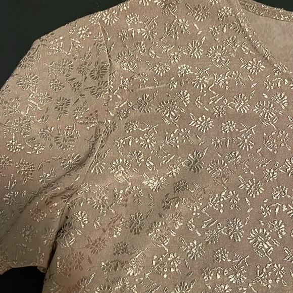 4/$20 | Embroidered Floral T shirt - Picture 3 of 7